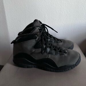 Nike Jordan 10 sneakers gray